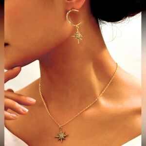 🆕 MOON & STAR Necklace & Earrings Set!!!   BRAND NEW!!!